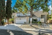 Photo - 19360 Windrose Dr House