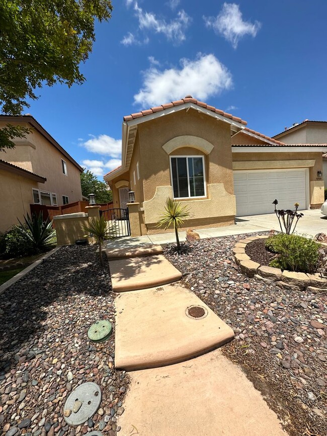 Building Photo - Single Story 3 Bedrooms in Temeku Hills