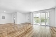 Photo - 843 18th St Unit 03