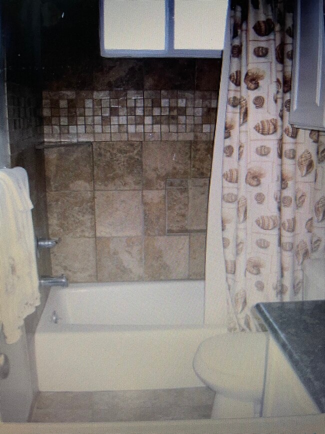 Tiled bathroom - 5004 Seashore Dr Unit Newport Beach