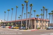 Photo - Imperial Palms Apartments