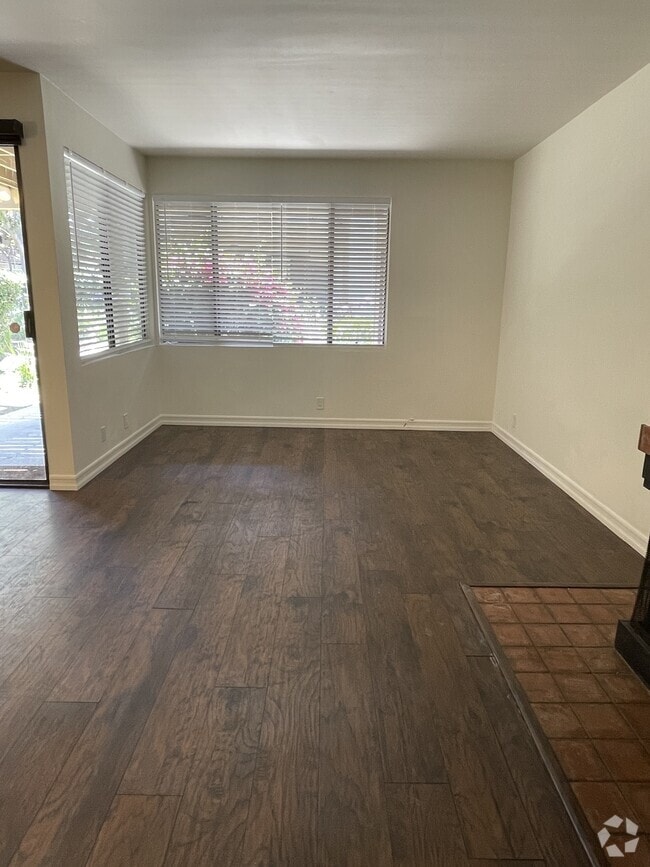 Building Photo - 16211 Downey Ave Rental