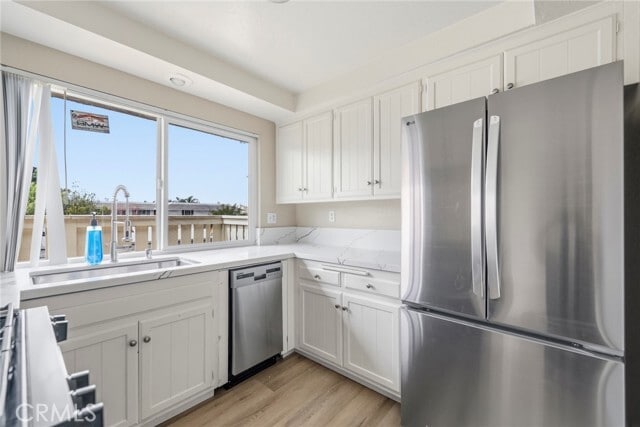 Photo - 414 Nobel Ave