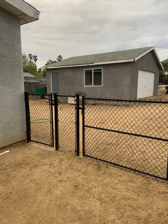 Photo - 22070 Pleasant Ln