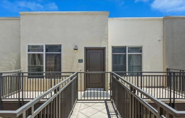 Photo - 1019 Costa Pacifica Way