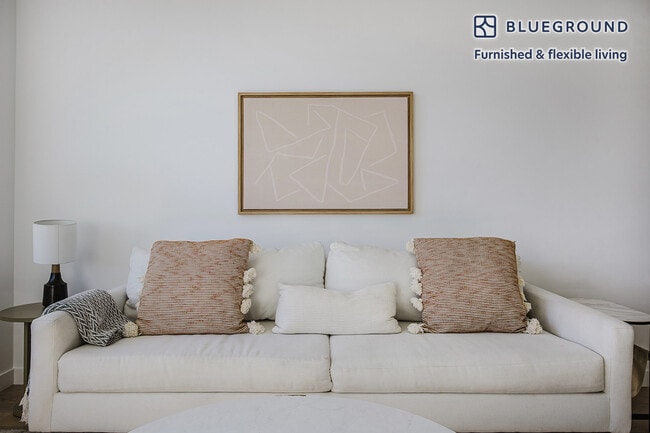 Photo - 701 S Hudson Ave Unit FL3-ID1297