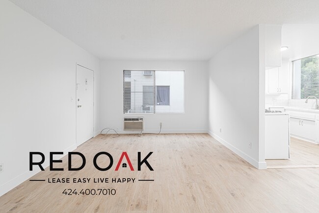 Photo - 1403 Tamarind Ave Unit 1