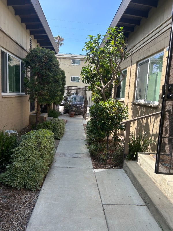 Photo - 931 Grand Ave Unit E