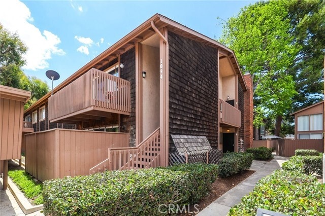 Building Photo - 1094 Cabrillo Park Dr