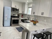 Photo - 1349 N Formosa Ave Townhome
