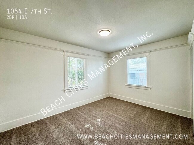 Photo - 1054 E 7th St