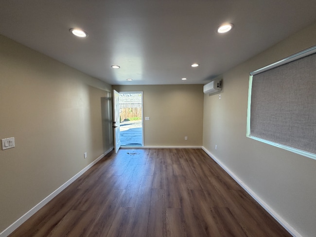 Photo - 7739 1/2 Jayseel St