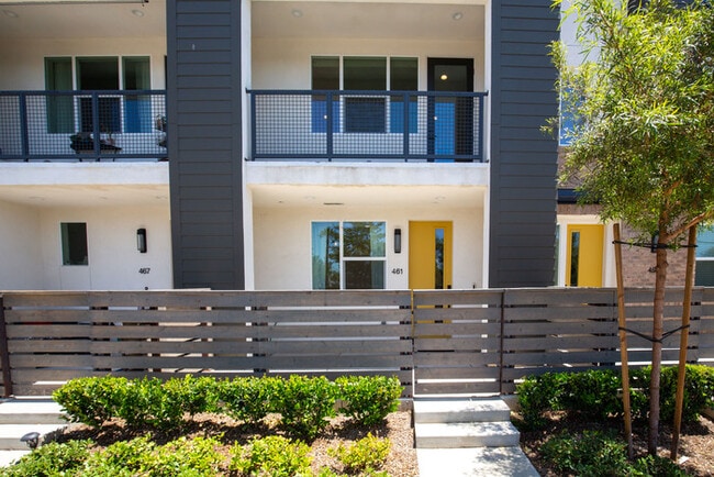 Photo - 461 Shelby Ln