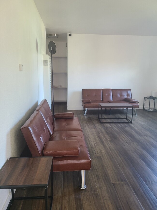 Photo - 804 S Gregory St