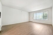 Photo - 10900 Santa Monica Blvd Unit 09