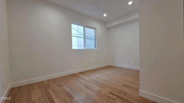 Photo - 917 N Ridgewood Pl