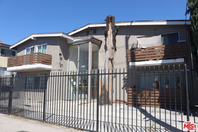 Photo - 6538 Sepulveda Blvd Condo