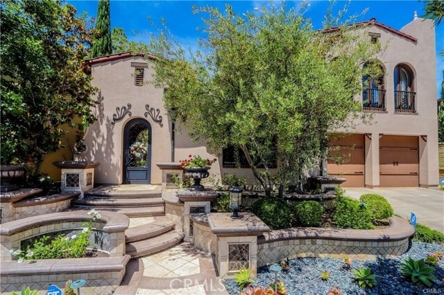 Building Photo - 15 Shadowcast