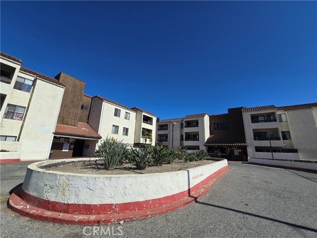 Building Photo - 600 W 3rd St Unit B-117