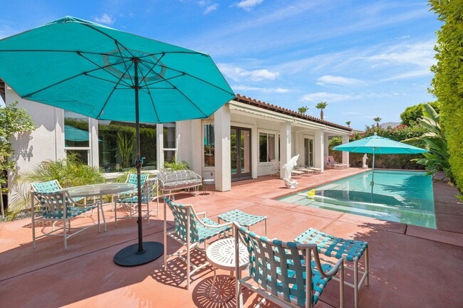 Photo - 61185 Soaptree Dr