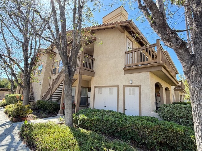 Photo - BEAUTIFULLY REFRESHED UPPER-LEVEL CONDO WITH GARAGE & RESORT-STYLE AMENITIES