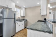 Photo - 853 Emerald St