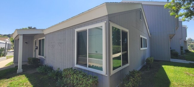 Photo - Beautiful 3 Bed 2 Bath Single Story house in prestigious community of Daimond Bar Close to everyw...