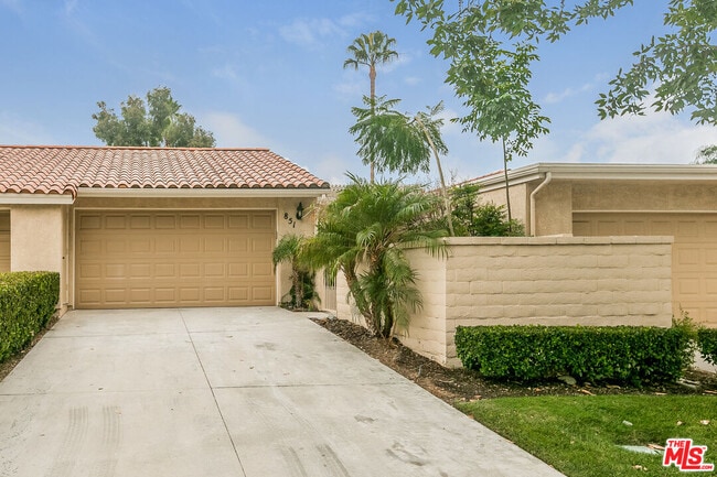 Building Photo - 851 Pebble Beach Dr