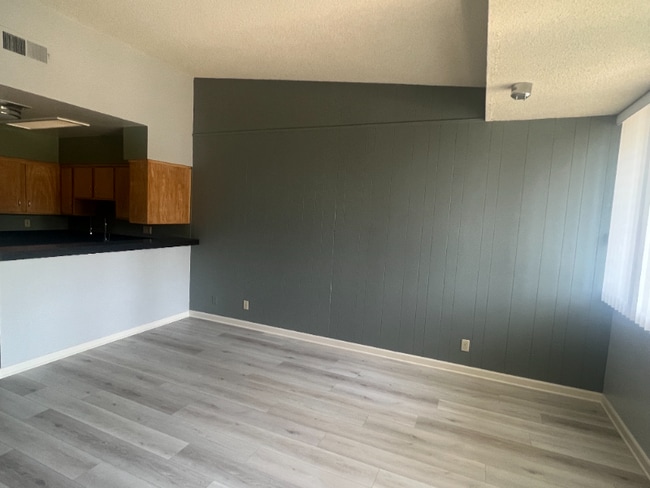 Photo - 660 W Bonita Ave Unit 33J