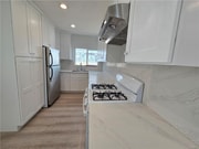 Photo - 1125 N Clark St Apartment Unit B