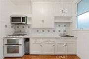 Photo - 1325 E Altadena Dr
