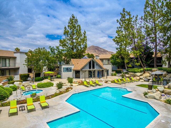 Photo - Boulder Creek Apartments