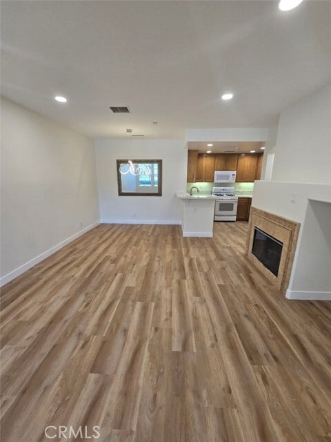 Photo - 48 Vermillion