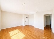 Photo - 1372 W 36th St Unit 4