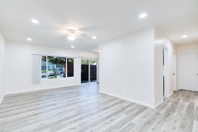 Photo - 951 S Idaho St Unit 69