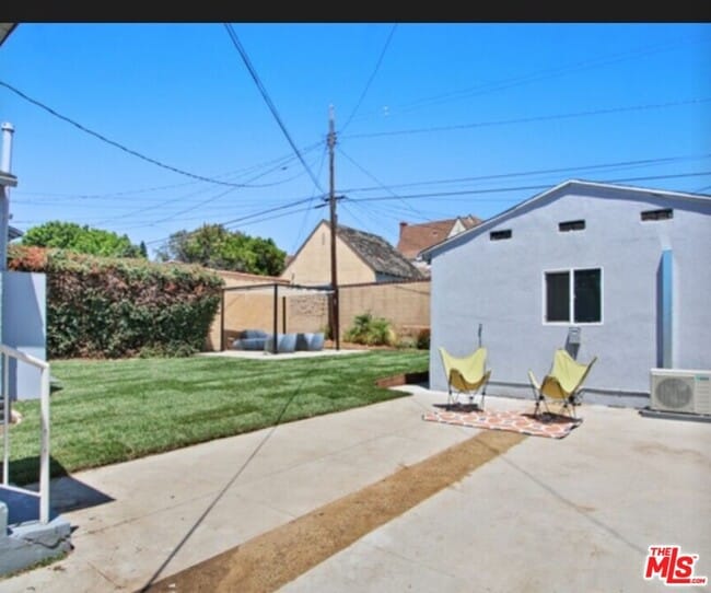 Photo - 4439 W 61st St