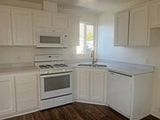 Photo - 21100 State St