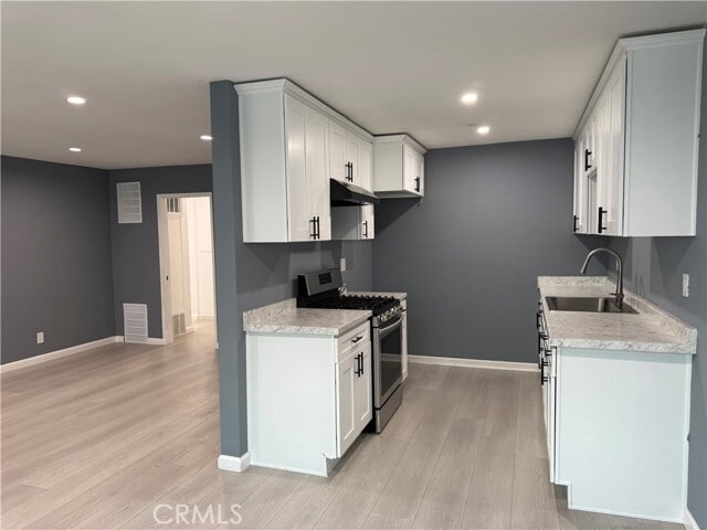 Photo - 6722 Whitsett Ave