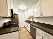 Photo - 301 Ashland Ave Unit 4