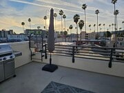 Roof Deck 11-ft Umbrella - 5641 Observation Ln House