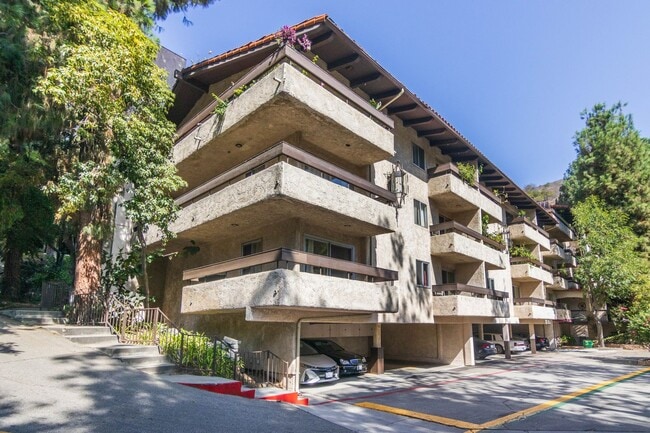 Photo - 2700 Cahuenga Blvd E Unit 2700 Cahuenga Blvd East No 1303