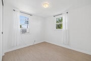 2BR, 1BA - 950SF - Bedroom - Hayworth Apartments