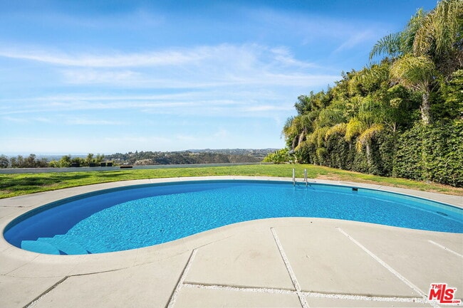 Photo - 1641 Tower Grove Dr