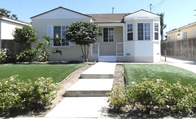 Building Photo - *Available NOW  in Inglewood!* Rental