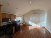 Photo - 1 bed, 1 bath Guest unit in Woodland Hills House