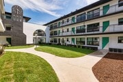 Photo - Thistle Apartments
