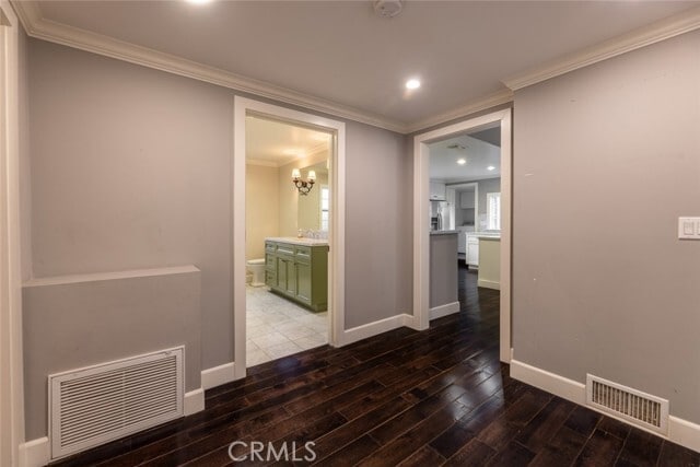 Photo - 2021 Orchard Ln