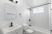 Photo - 2301 S Ridgeley Dr