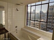 Photo - 315 E 8th St
