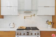 Photo - 23023 Gainford St